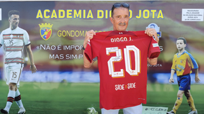 Técnico de equipamentos do Gondomar recebeu camisola de Diogo Jota pela mão do irmão, André Silva