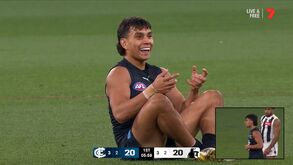 Homenagens a Diogo Jota já chegaram à Austrália: Jesse Motlop replica icónico festejo do português