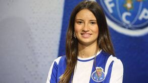 Carolina Aroso renova com o FC Porto: «Mais uma vez vou concretizar um sonho»