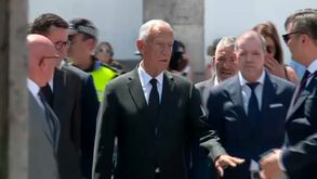 Marcelo Rebelo de Sousa chega ao velório de Diogo Jota e do irmão