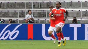 Oficial: Renato Sanches deixa Benfica