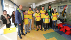 Jorge Simão, Diogo Jota e Manuel José no visita ao IPO do Porto em 2015