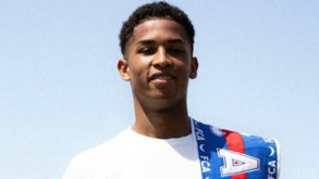 Ikker Julian ganha pontos com três assistências pelo Alverca 