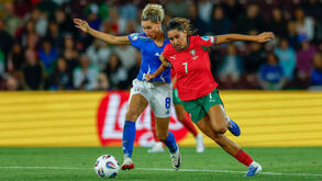 Tess Olofsson dirige jogo decisivo de Portugal no Europeu feminino