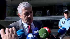 Sócrates à chegada ao tribunal: «O lapso de escrita nunca existiu, foi um estratagema»