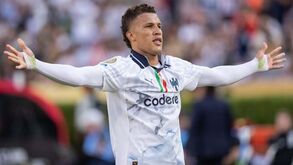 Mercado FC Porto: procura por um médio atravessa o Atlântico