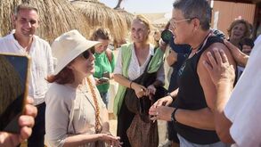 Ministra do Ambiente anuncia medidas para democratizar acesso a bens nas praias