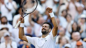 Djokovic e Sinner em duelo de luxo