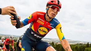 Aleix Espargaró abandona Volta à Áustria após queda