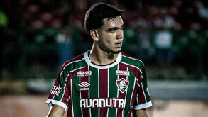 Torreense contrata central Caio Amaral