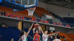 Portugal derrotado na estreia em Mundiais femininos sub-19 de basquetebol