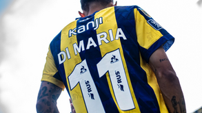 Adepto do Rosario comete 'loucura' por Di María: «Fizemos 1,200 quilómetros para vê-lo ao vivo»