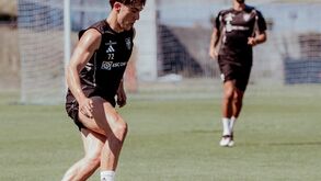 Miguel Neves continua a somar pontos