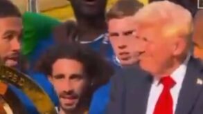 Cole Palmer não gostou da presença de Donald Trump junto aos jogadores do Chelsea