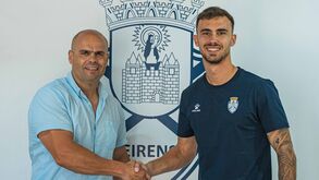 Antonio Leal reforça a defesa do Feirense