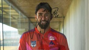 Vítor Hugo assina contrato com o Lus. Lourosa até 2028