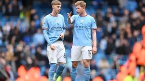 Lescott lembra Cole Palmer no City: «Não passava a bola ao De Bruyne»