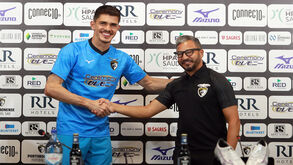 Guarda-redes Vinicius rescinde com o Portimonense e reforça Fortaleza