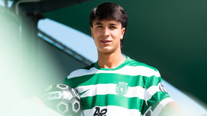 Sporting reforça-se com extremo colombiano 
do Famalicão: «O Quenda é uma referência»