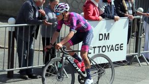 Tour: Pelotão homenageia memória de Simone Privitera