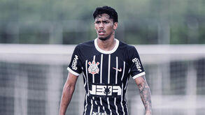 Negócio fechado: Rafael Venâncio deixa Corinthians e assina pelo Famalicão até 2030