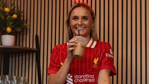 «Sam Kerr juntou-se ao Liverpool»: Chelsea gera pânico entre adeptos mas tudo não passou… de brincadeira 