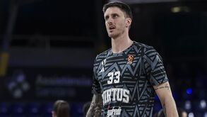 Basquetebolista italiano diagnosticado com leucemia: «Quando ouvi a palavra associei-a à morte. É assustador»