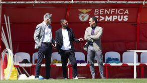 Nova estrutura do futebol do Benfica reunida em mais um treino no Seixal