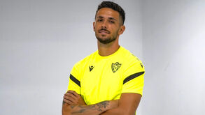 Nélson Monte regressa ao Almería
