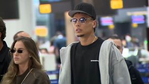 As imagens de Ríos com Rui Pedro Braz no aeroporto de São Paulo antes da viagem para Portugal