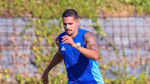 Lucas Veríssimo oficializado como reforço do Al-Wakrah por empréstimo