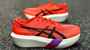 Asics Metaspeed Sky Tokyo, modelo de performance para maratonas