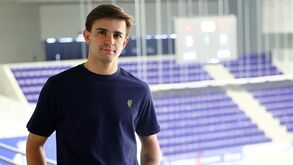 Pol Manrubia apresentado no FC Porto