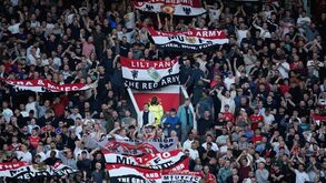 Licença para protestar? Man. United pondera pedir quase 5 mil euros só para reservar bilhetes de época