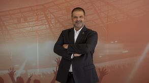 Cristóvão Carvalho desloca-se à Casa do Benfica de Sines no sábado à tarde
