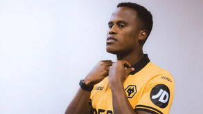 Jhon Arias deixa Fluminense para reforçar Wolverhampton de Vítor Pereira