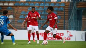 MT em duelo com Marina