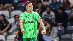 Gyökeres abdica do salário de julho após faltar ao estágio do Sporting