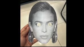 À espera de Neymar: Adeptos do Sport vão usar máscaras de… Bruna Marquezine