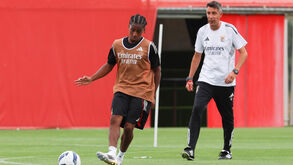 Benfica vai defrontar um Fenerbahçe rotinado: turcos já vão para o 5.º jogo de pré-época