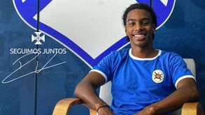 Diogo Varela assina pelo Belenenses até 2028