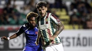 Transferência de Ianis Stoica no olho do furacão