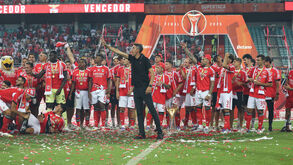 Benfica ultrapassa FC Porto e volta a ser o clube com mais troféus conquistados em Portugal