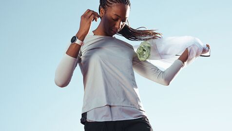 Promoções no Prime Day em smartwatches como Apple Watch SE e Polar Pacer Pro