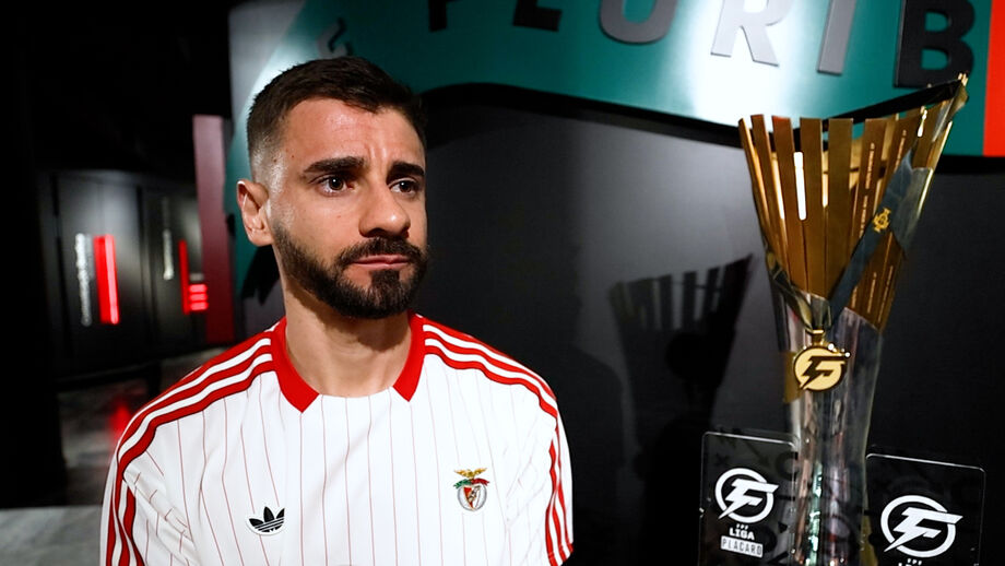 Guarda-redes acredita que o triunfo dos encarnados pode ser um ponto de viragem na modalidade em Portugal