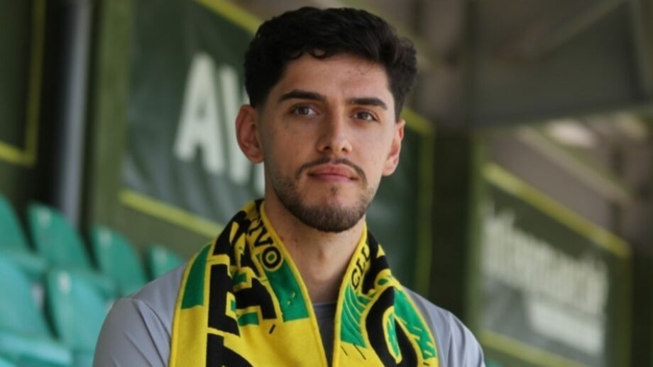Afonso Rodrigues é reforço do Tondela até 2028