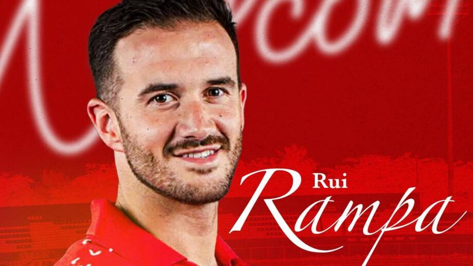 Rui Rampa oficializado no Semen Padang, da Indonésia