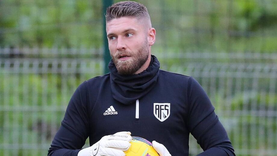 Simão Bertelli espera uma época mais tranquila no AVS SAD