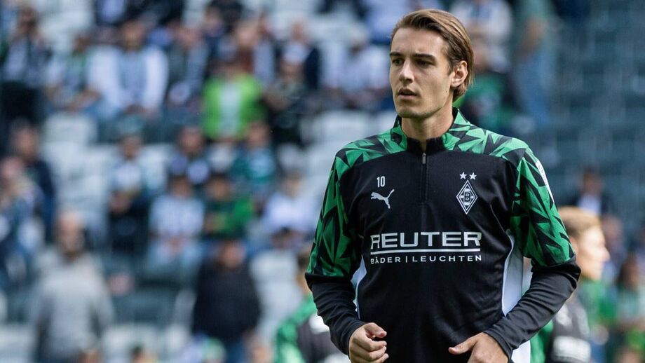 Florian Neuhaus recebeu castigo pesado do Borussia M'Gladbach