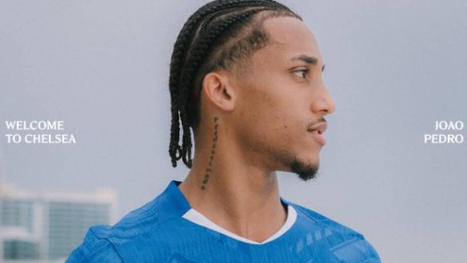 João Pedro assina pelo Chelsea até 2033